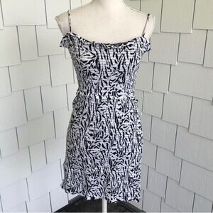 Stylish Black and White Patterned Dress
